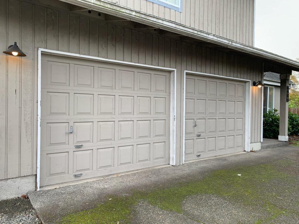 2 9x 7 clopay 9130 insulated door with obscure glass colonial inserts lakewood wa 2